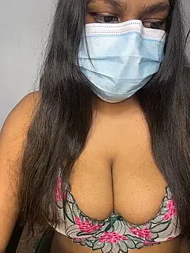 black_beauty997 - Black_Beauty997's free webcam