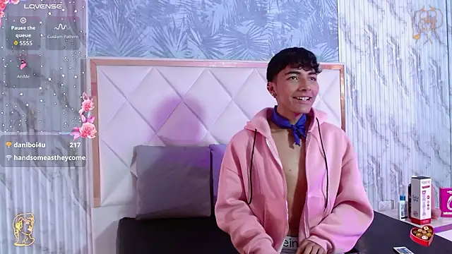 Live sex cam of osamu_tay