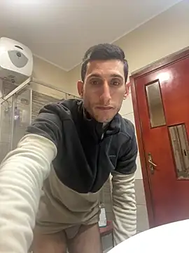 gionnytav - Gionnytav's free webcam