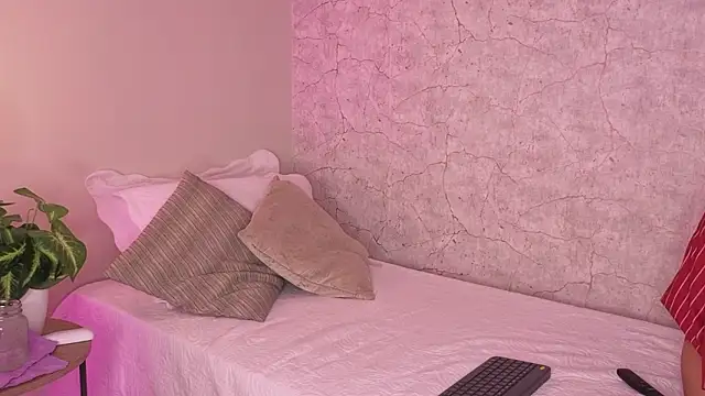 DahianaWalcott webcam