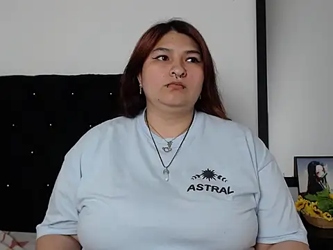 laurahorny69 - LauraHorny69's free webcam - UK Sex Cams