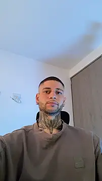 _jamesleandros1 - _jamesleandros1's free webcam - UK Sex Cams