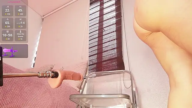 Alexxandra_12 webcam