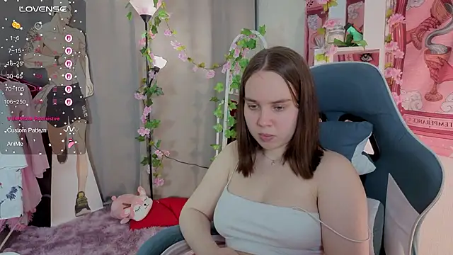 lunalyna webcam