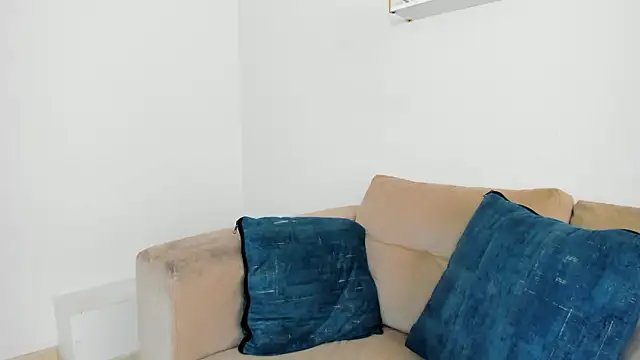 april_smiith - April_smiith's free webcam - UK Sex Cams