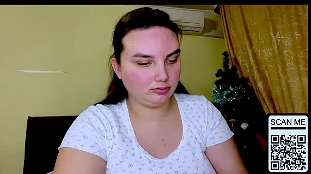 Dreamyblushfairy webcam