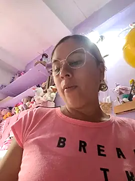 selena_gomez2 webcam