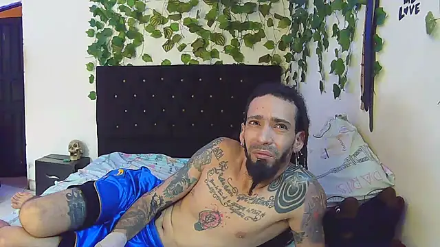 caribbeanlover1 webcam