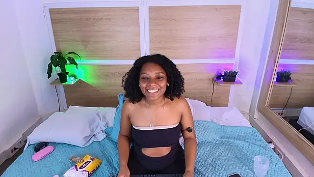 valerycortezm - ValeryCortezm's free webcam