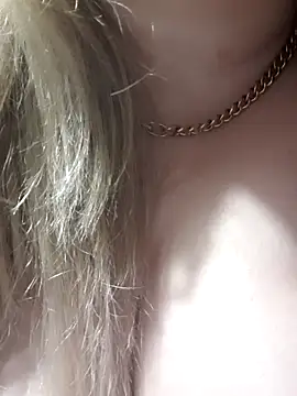 missy_dm - Missy_DM's free webcam