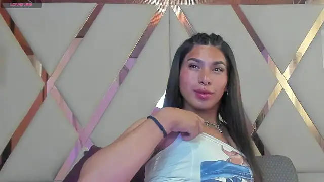 MeelFox Live Webcam on Stripchat