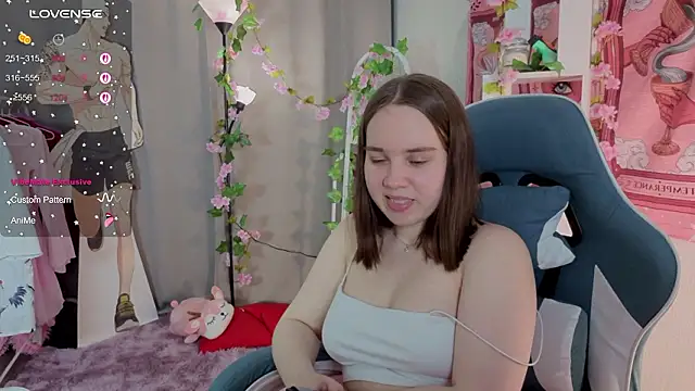 lunalyna webcam
