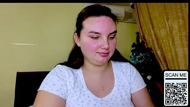 Dreamyblushfairy webcam