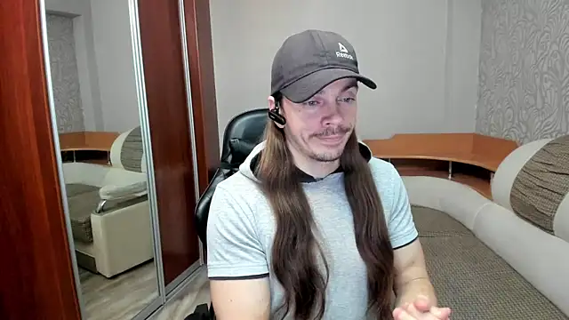 AlansonofDaddy webcam