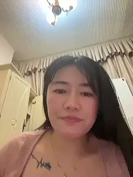 Molly-xiao webcam