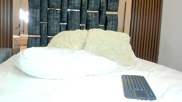 rebeca_brown_ - Rebeca_brown_'s free webcam