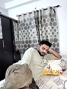 avi007p - Avi007p's free webcam