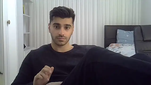 ciceroable (M young) - #asian #big-cocks #bisexuals #black-hair #cam2cam #dirty-talk #footjob #hd #humiliation #middle-priced-privates #muscular #new #precum #sexting #small-audience #striptease #studs #young