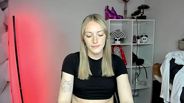 EvelynBlond