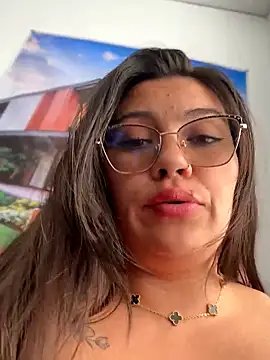 liz-06_ - LIZ-06_'s free webcam