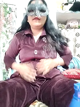 bhabhipooja69 - BhabhiPooja69's free webcam