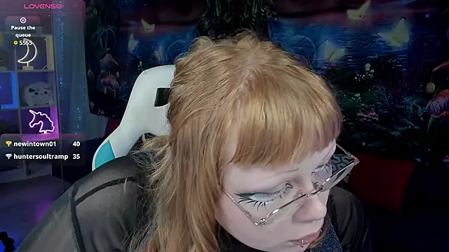 lottiereed - LottieReed's free webcam