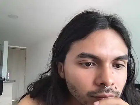 luka_thin - Luka_thin's free webcam