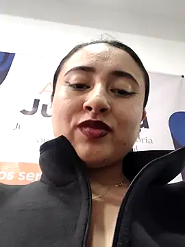 _Sarah-Office1 webcam