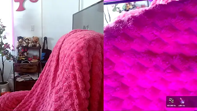 alys_at_college webcam