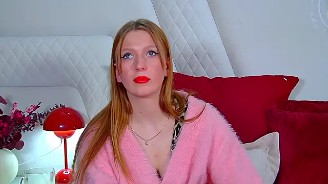 BeatriceBinoche webcam