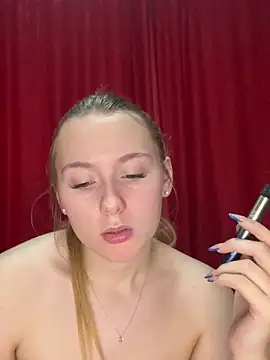 SweetSophia20 webcam