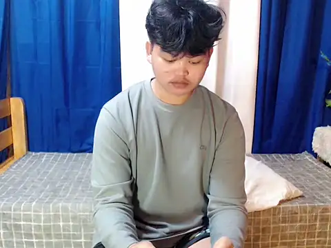 rain_cum (M twink) - LETS HAVE SOME FUN MAKE ME CUM