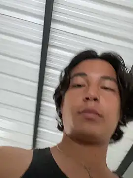 SneyderHotSports webcam