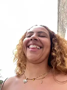 Chloe_Leaozinho webcam