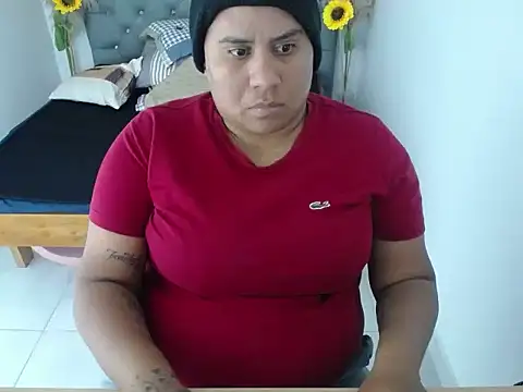 hotlesby_valery webcam