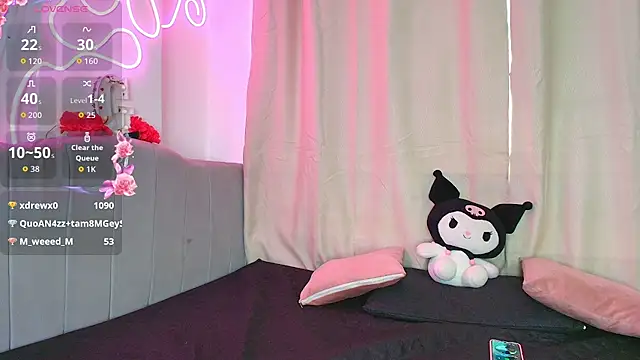 aihnoa_split18 - Aihnoa_split18's free webcam