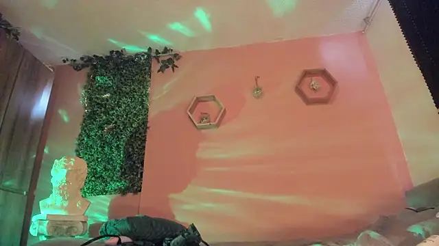 mslalune - Mslalune's free webcam