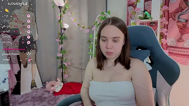 lunalyna webcam