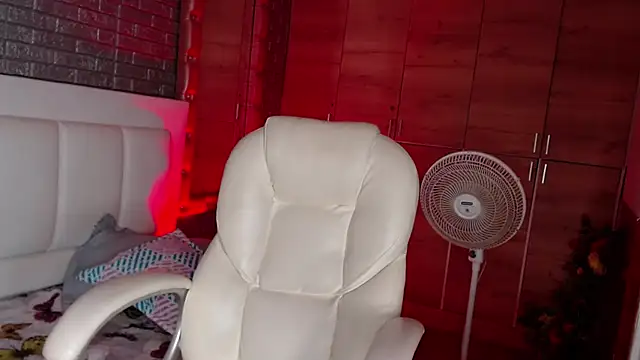 karoogonzalez - Karoogonzalez's free webcam