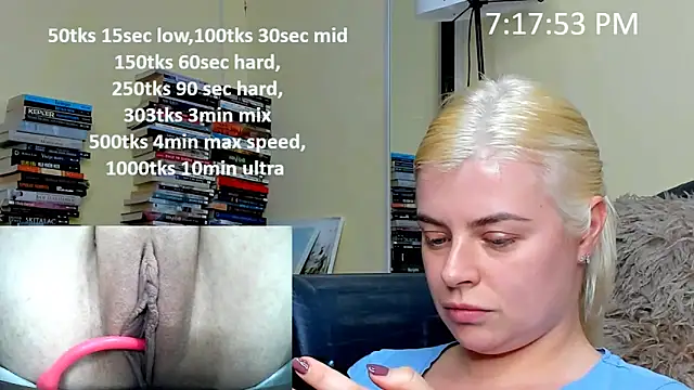 queenofthenighttt webcam