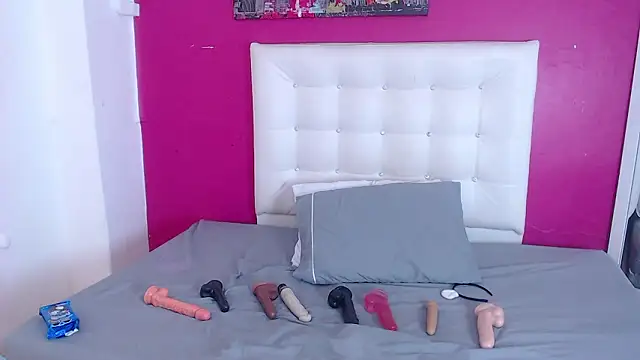 tinyy_whore18 webcam