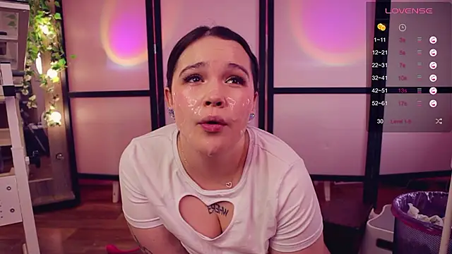 chery_lady22 - Chery_Lady22's free webcam