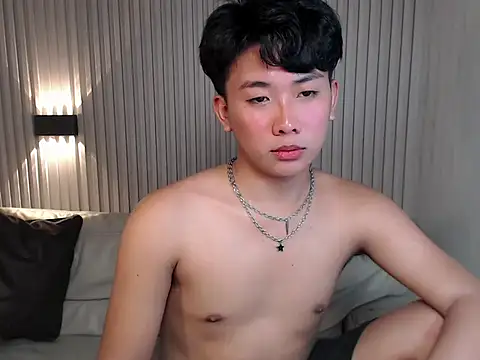 dangerzone0122 webcam