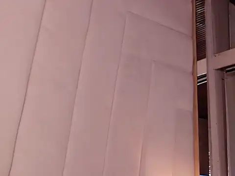 lannyshell - LannyShell's free webcam - UK Sex Cams