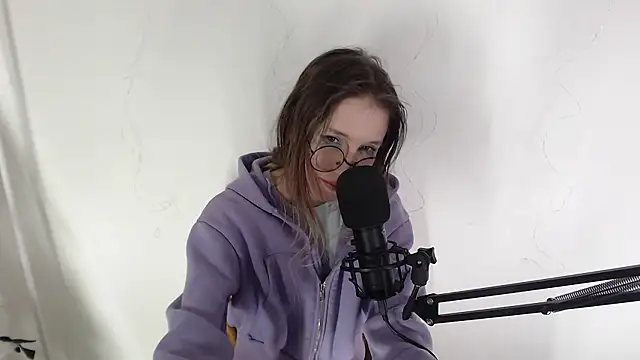 _hanna_moon_ - _Hanna_Moon_'s free webcam - UK Sex Cams