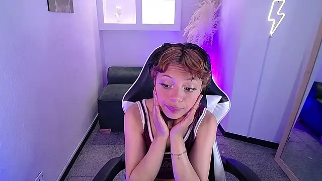 melodyy_as - Melodyy_as's free webcam