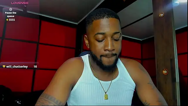 drake_nassir4 - Drake_Nassir4's free webcam