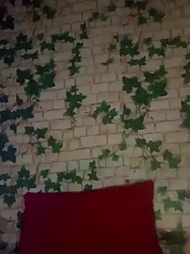 yaraa49 - Yaraa49's free webcam