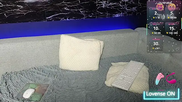 _yoursubmissive_ - _YourSubmissive_'s free webcam