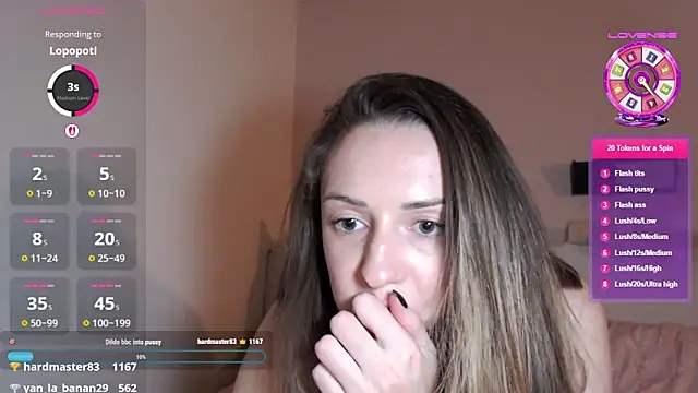 jolieroseeparis (F young) - Gode dans la chatte